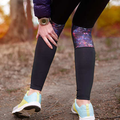 Knees turn inward while ankles are apart