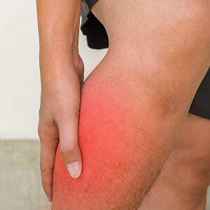 Pain occurs in the thigh, back of the knee, shin or calf