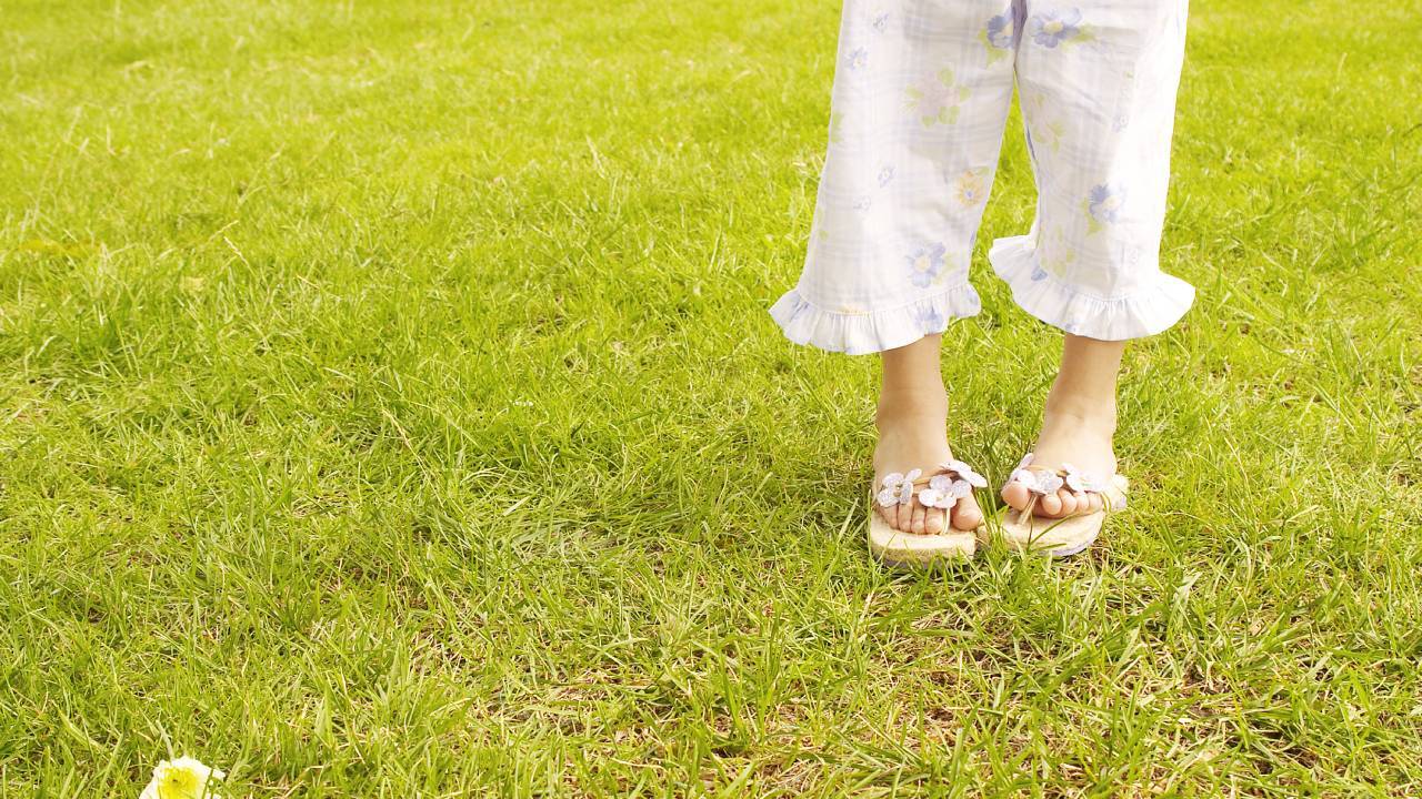 slippers-avoid-children