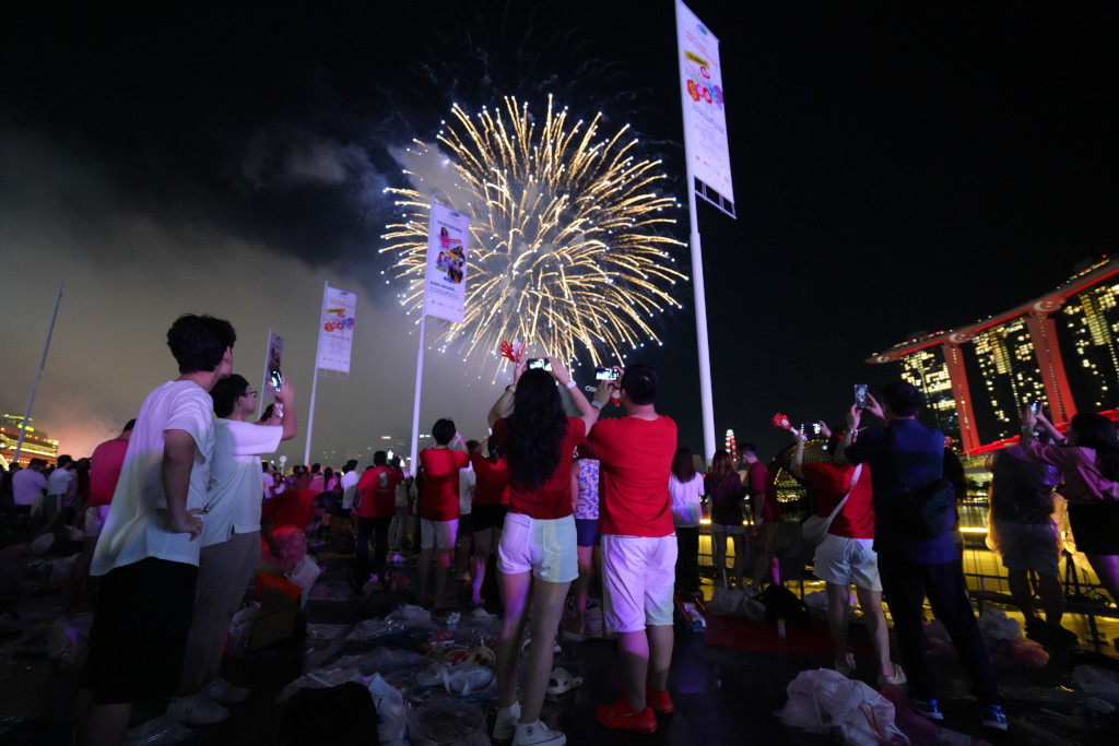 5 Tips to Prevent Foot Pain During National Day Celebrations